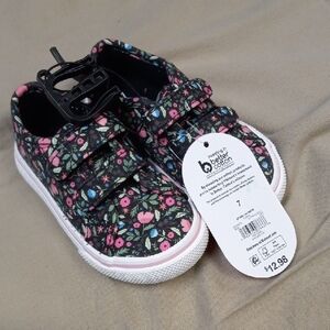 Wonder Nation Black Floral Kids Sneakers